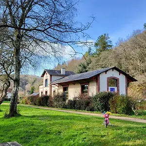 Mini-hôtel Ostal - D'etape De La Gare, Scrignac